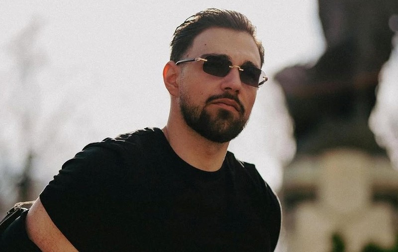 Andrew Barabancea ar putea fi jurat într-o emisiune TV: „Am primit propuneri”. În ce relații a rămas cu Naomi Hedman după despărțire