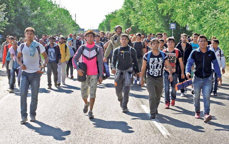 DECIZIE RADICALĂ a Ungariei în privința refugiaților! Intră în vigoare de la 15 septembrie