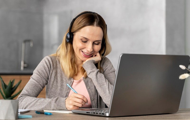 Învață germană online: Cele mai eficiente metode pentru a progresa rapid