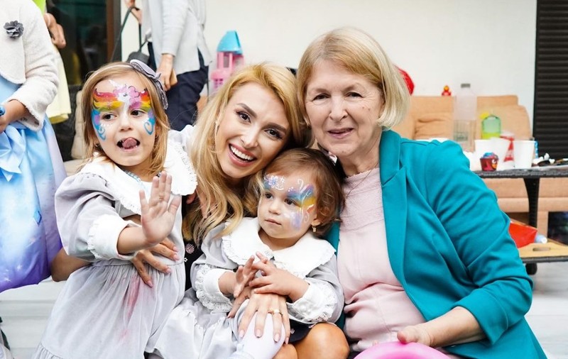 Tatăl Andreei Bălan a vorbit despre starea de sănătate a artistei, după operația suferită. “Am fost foarte îngrijorat”