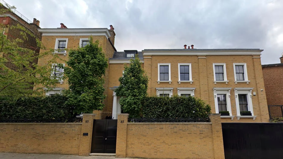 conac din Londra, infestat cu molii