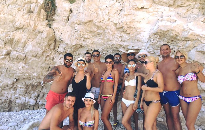 EXCLUSIV/ Pepe și Raluca, vacanță ca-n filmele horror, în Grecia. Goniți de la piscină și cu dumicații numărați!