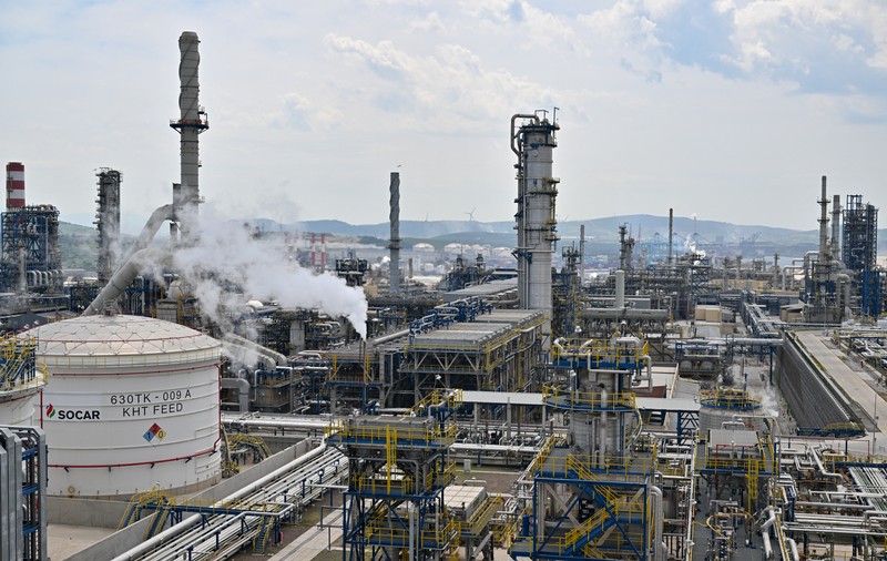 Ipocrizia sancțiunilor: România, SUA și Olanda sunt statele care importă cel mai mult produse petroliere derivate din țiței rusesc STUDIU
