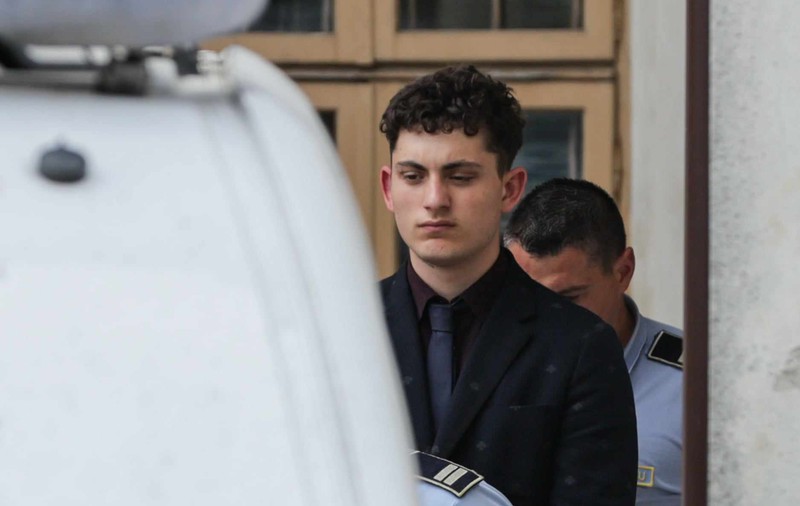 Vlad Pascu află pe 14 iunie dacă va fi judecat pentru ucidere din culpă sau omor calificat. Ce au spus părinții victimelor în fața instanței și cum a reacționat el