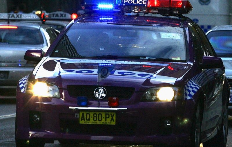 Cinci români, arestaţi pentru fraudă bancară în Australia