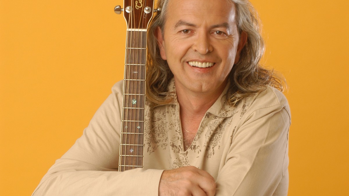 EXCLUSIV | Ducu Bertzi, un sexagenar în vogă. Nu-l vedem la TV, dar a avut o vară plină de concerte / VIDEO