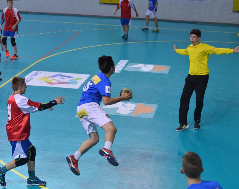 Amintiri din copilărie! Școala "Ion Creangă" a câștigat Gimnaziada 2018 la handbal
