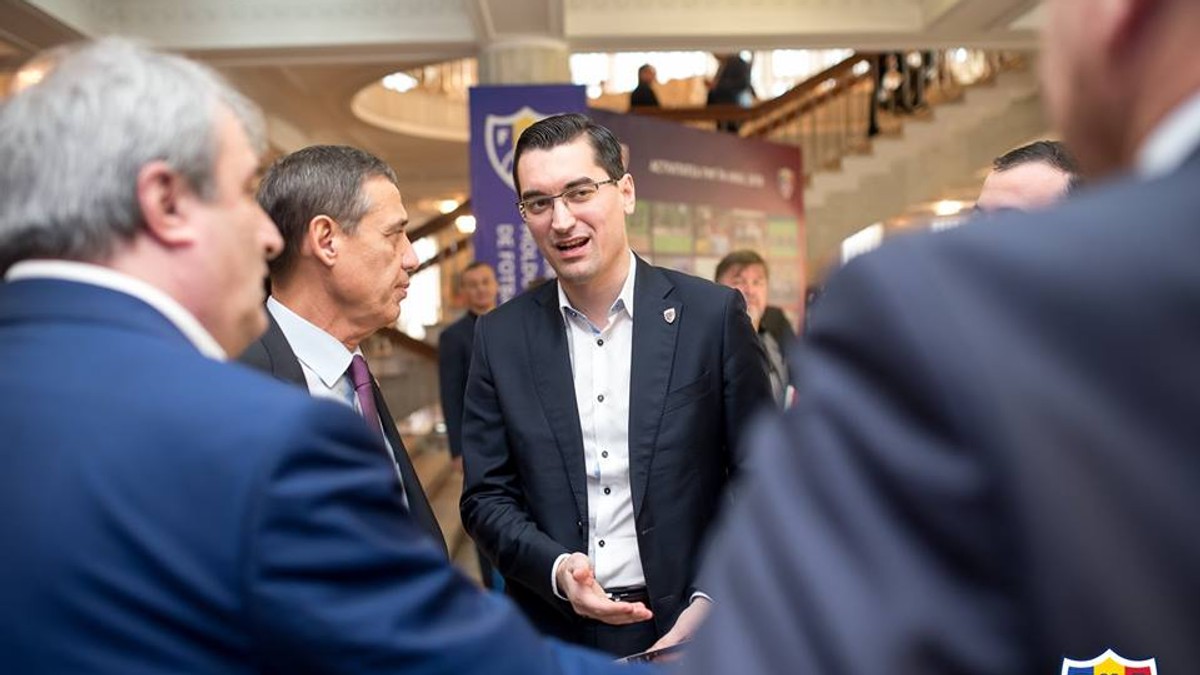 FRF face strategii comune cu federația din Moldova pentru dezvoltarea fotbalului. Subiectul Postolachi rămâne în aer