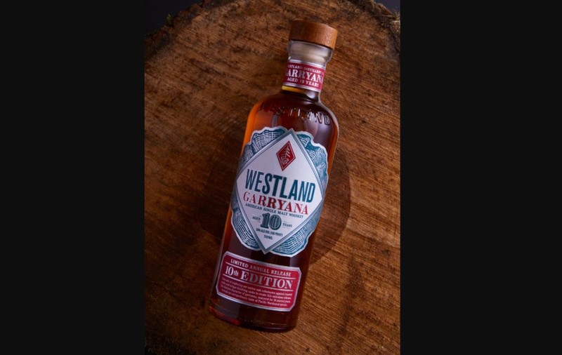 „Dacă primiți o sticlă de whiskey, sunați la poliție”: Jaf de proporții la o distilerie din SUA, hoții au fugit cu 12.000 de sticle