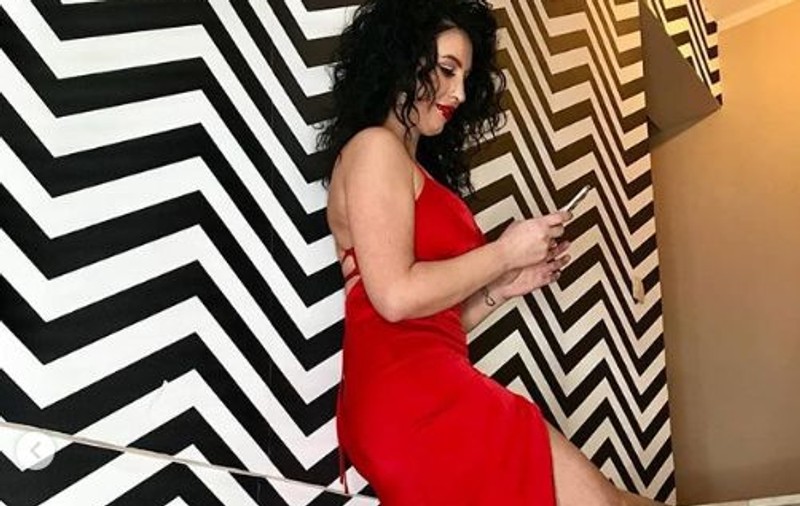 Mirela Baniaș, super provocatoare în Cuba. S-a afișat în cel mai sexy costum de baie