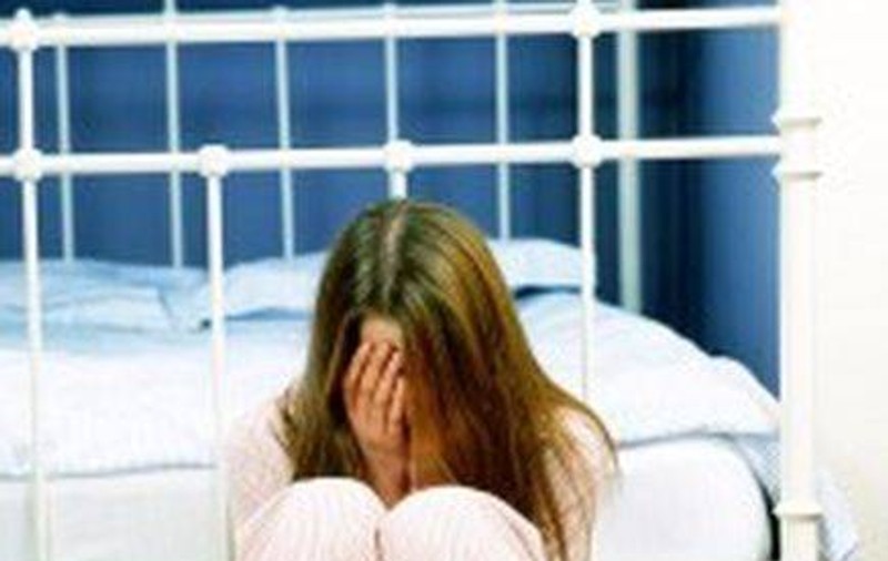 ASTA E MAMĂ? Uite cum şi-a PEDEPSIT fiica de 12 ani pentru că avea note mici la şcoală
