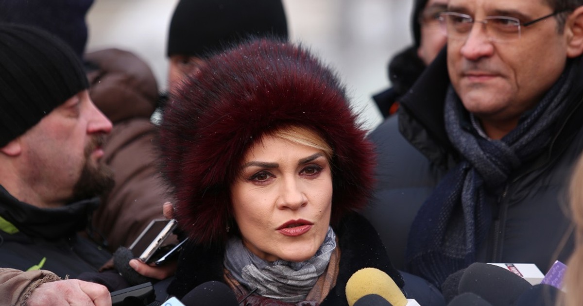 Gabriela Firea despre căciula vișinie