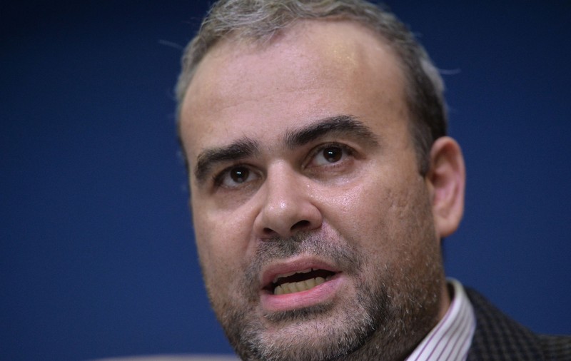 Isărescu despre Vâlcov: În proiectul de declarație privind aderarea la euro nu este niciun "damf" de Vâlcov