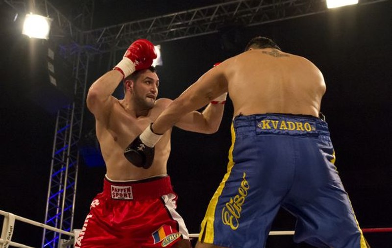 Cristian Ciocan şi-a păstrat centura WBO 