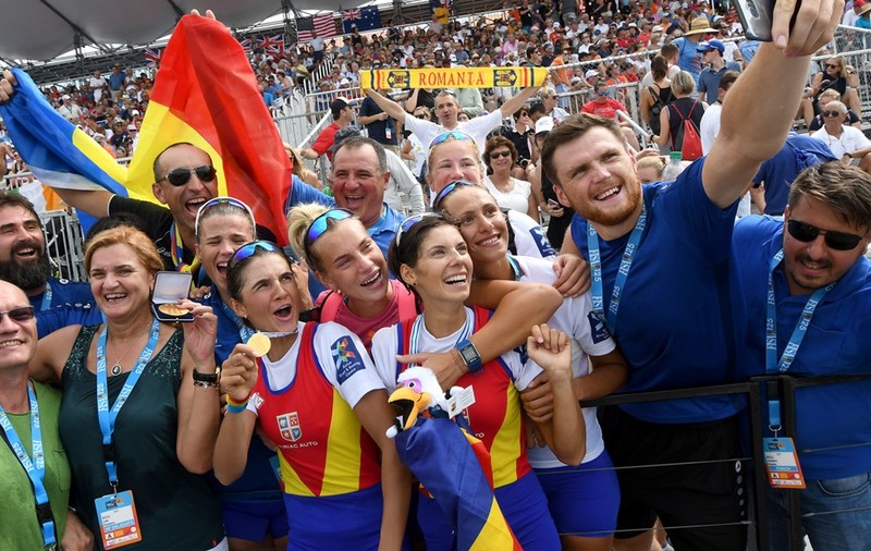 Elisabeta Lipă, superoptimistă: ”Cele două medalii cucerite la Mondiale anunță o nouă generație de campioni în canotajul românesc”. Fetele vin marți acasă
