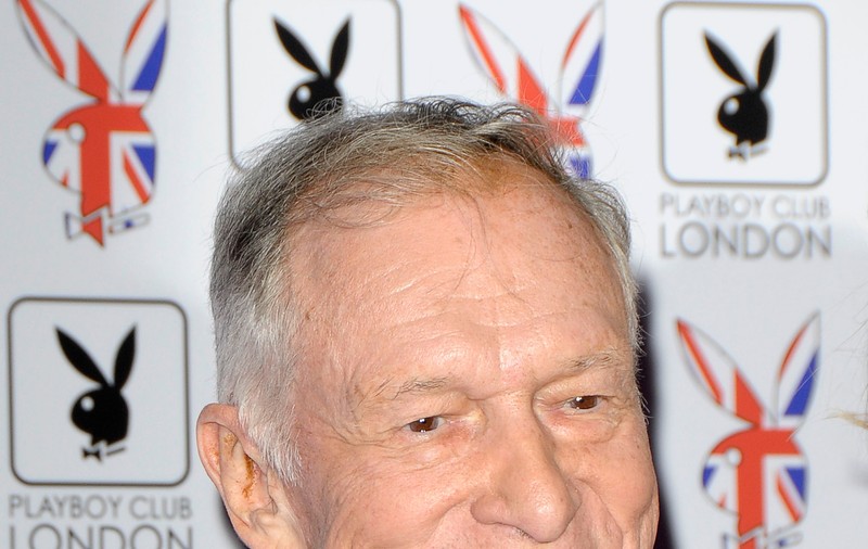 Hugh Hefner și Playboy. Cum a apărut celebrul iepuraș