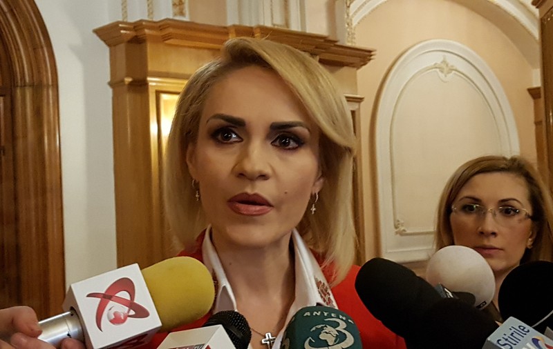 Gabriela Firea amenință cu demisia din toate funcțiile pe care le deține în PSD