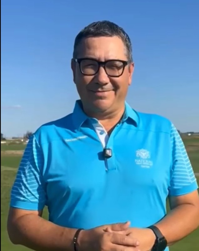 Cât costă tricoul purtat de Victor Ponta de ziua lui. Cum a sărbătorit 53 de ani: „Golf, distracție, muncă, privat”
