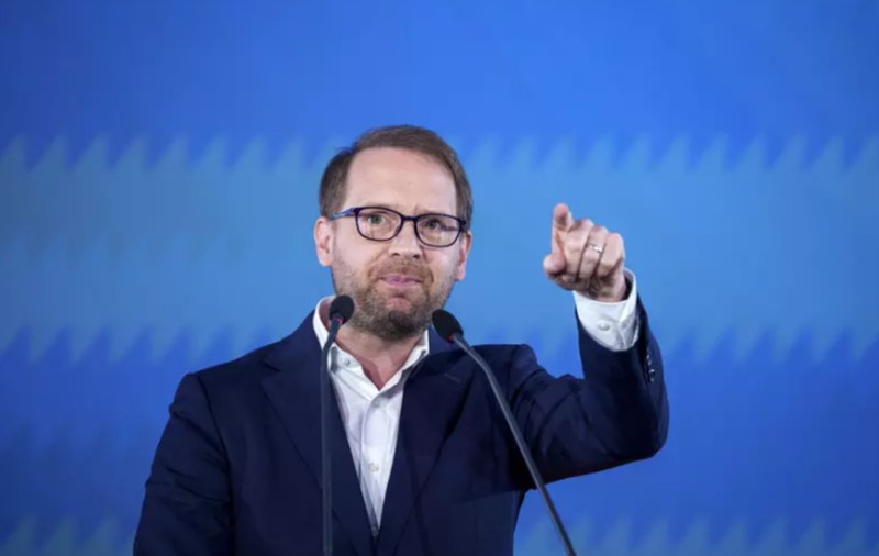 Dominic Fritz vrea să negocieze cu clanul Cârpaci cumpărarea unei clădiri istorice: vila fostului florar imperial Wilhelm Mühle
