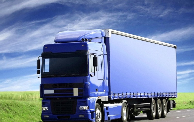 ACCIDENT / Un fotbalist englez se zbate între viață și moarte! A fost lovit de un camion