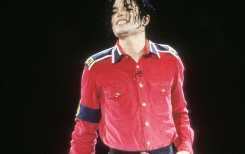 Un nou album Michael Jackson va fi lansat pe 14 decembrie 