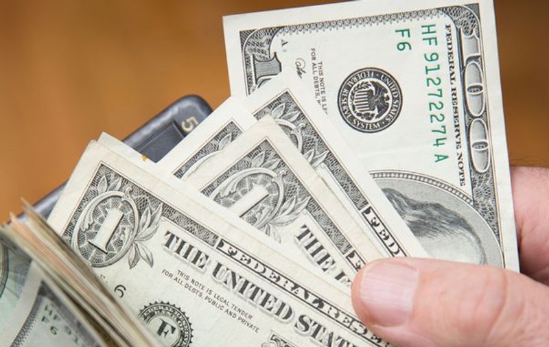 PayPal a transferat din greşeală 92 de milioane de miliarde de dolari în contul unui american