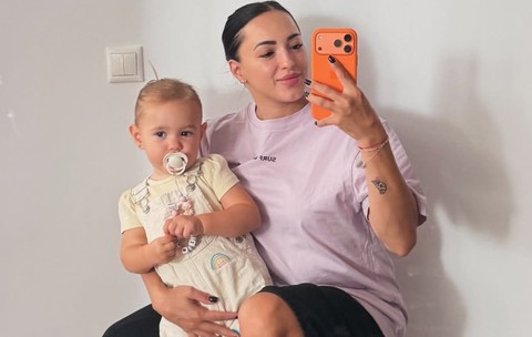 Larisa Iordache si fiica ei