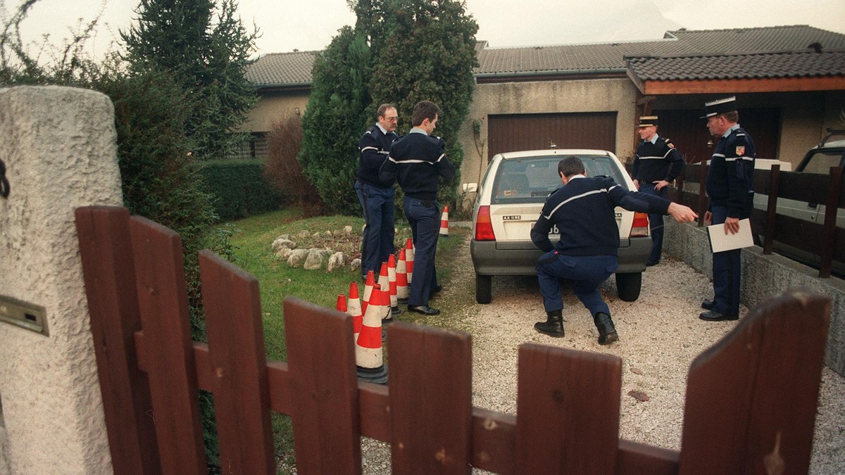 Misterul unei duble crime, elucidat după 28 de ani în Franța. Alibiul românului suspect că și-a ucis soția și fiica