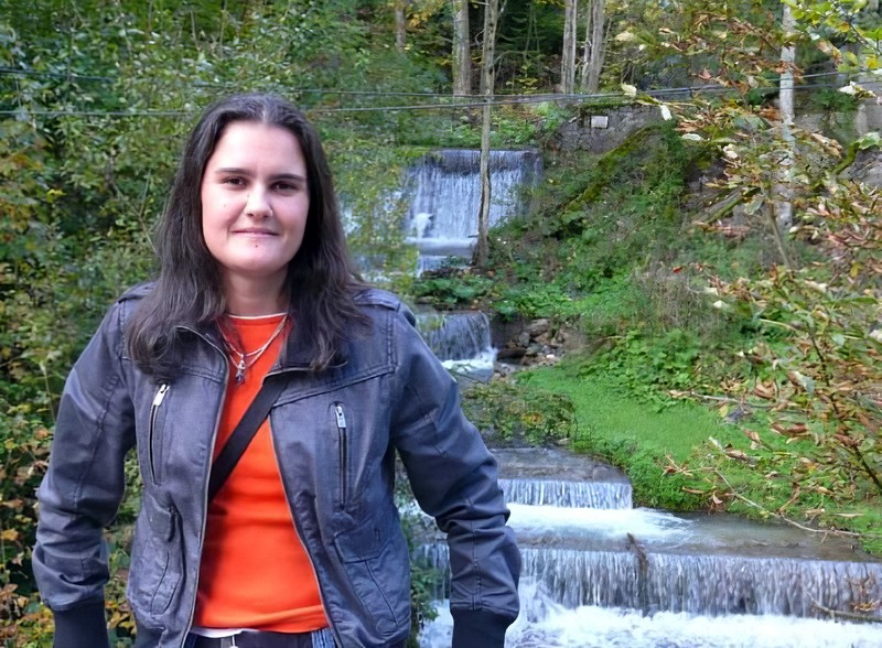 Dr. Adriana Ghinea