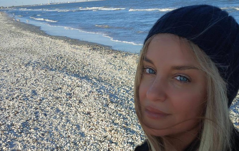 IMAGINE DE COŞMAR. Tania Budi, MAI BĂTRÂNĂ cu 10 ani, într-o FOTOGRAFIE făcută chiar de ea
