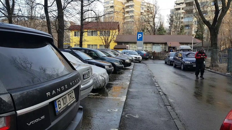La nivelul Sectorului 6 sunt disponibile aproximativ 37.500 de locuri de parcare, 99% fiind în prezent ocupate