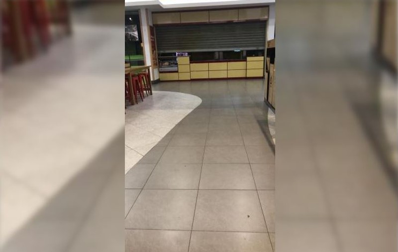 UPDATE | Administratorul mall-ului VIVO Cluj-Napoca, după ce ANPC a închis toate restaurantele din cauza gândacilor: "Se lucrează intens la procesul complet de dezinsecție"