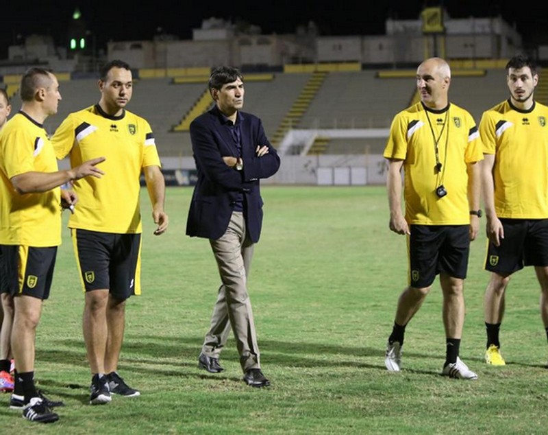 FOTO&VIDEO / Piţurcă i-a luat tare pe arabi de la primul antrenament