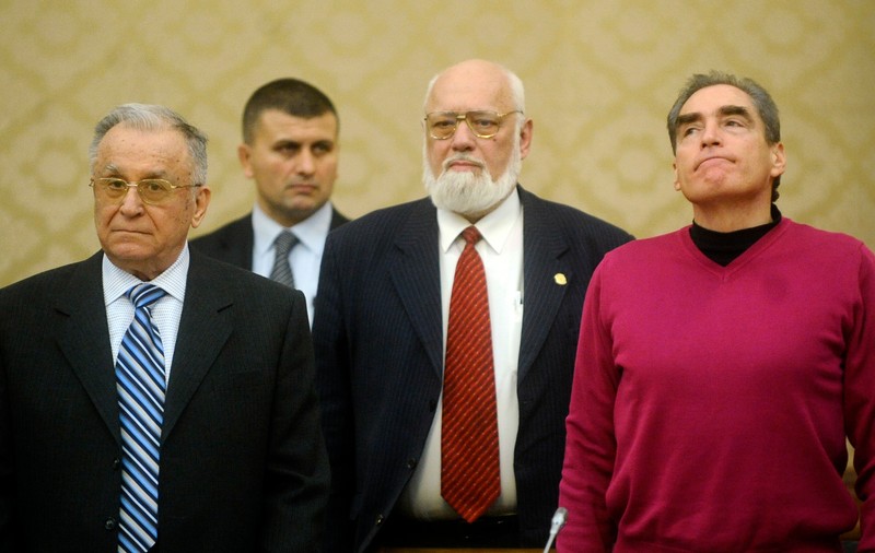 Petre Roman, audiat din nou la Parchetul General în Dosarul Mineriadei: „Niciuna dintre acuzaţii nu se poate reţine împotriva mea”