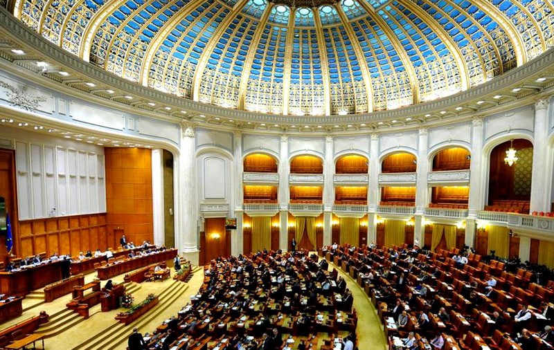 Parlamentarii își iau măsuri de precauție la votul de învestitură a Guvernului Orban. Vor fi testaţi pentru coronavirus iar audierile se vor face prin teleconferinţă