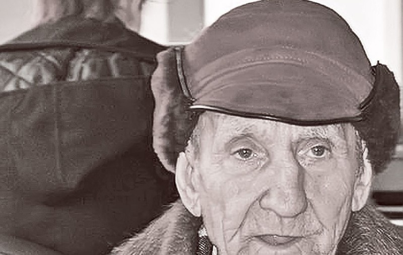 Un bărbat din Huşi, care a făcut 12 ani de puşcărie în regimul Ceauşescu, vrea să dea statul în judecată