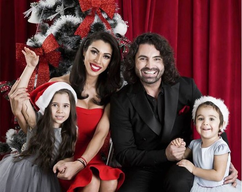 Pepe, ședință foto alături de familia lui. A păstrat tradiția de Crăciun