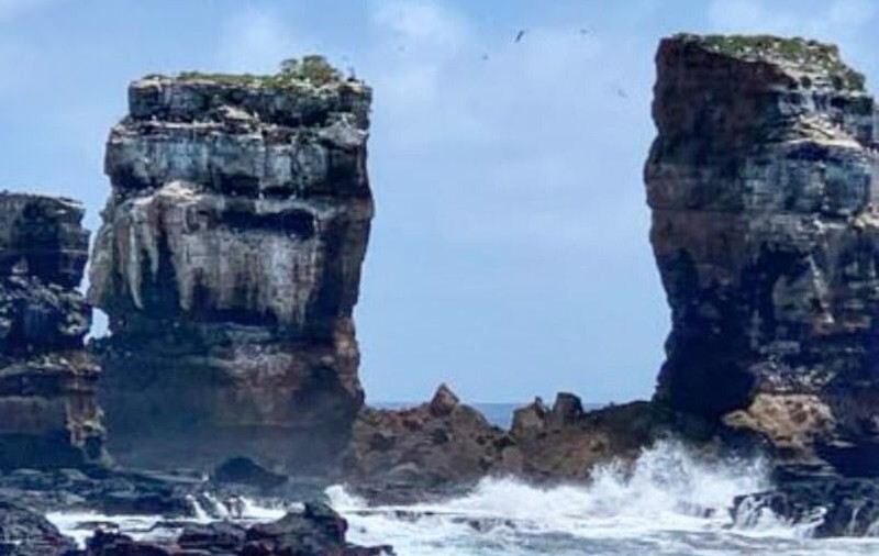 Arcul lui Darwin din Insulele Galapagos s-a prăbușit în mare