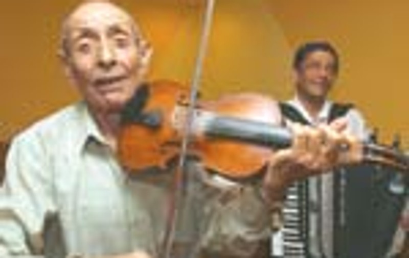 Cel mai batran lautar are 83 de ani