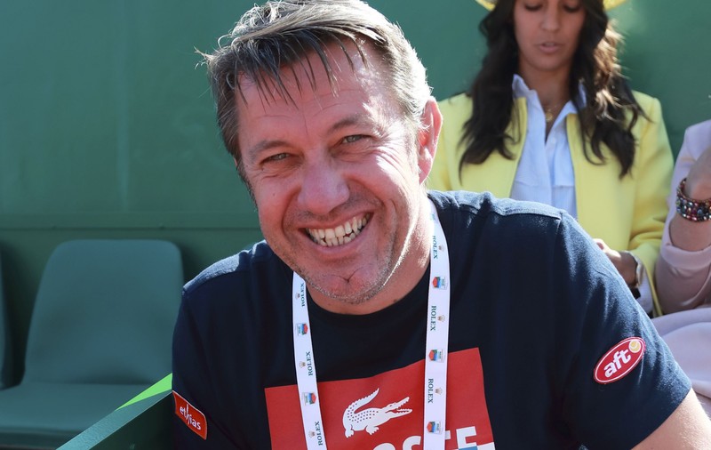 Noul antrenor al Simonei Halep: s-a încălzit pentru meciul cu Serena cu tehnicianul belgian Thierry Van Cleemput