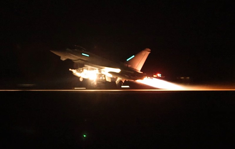 Kremlin: Atacurile americane și britanice asupra rebelilor Houthi din Yemen sunt „ilegitime”