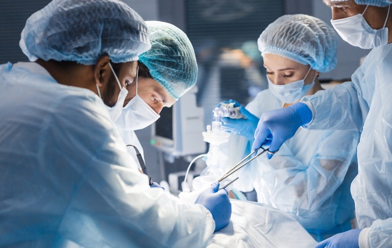 25.000 de medici au plecat din România. Ministrul Sănătății: „Simpla mărire a salariilor nu a fost soluția” pentru a-i aduce înapoi
