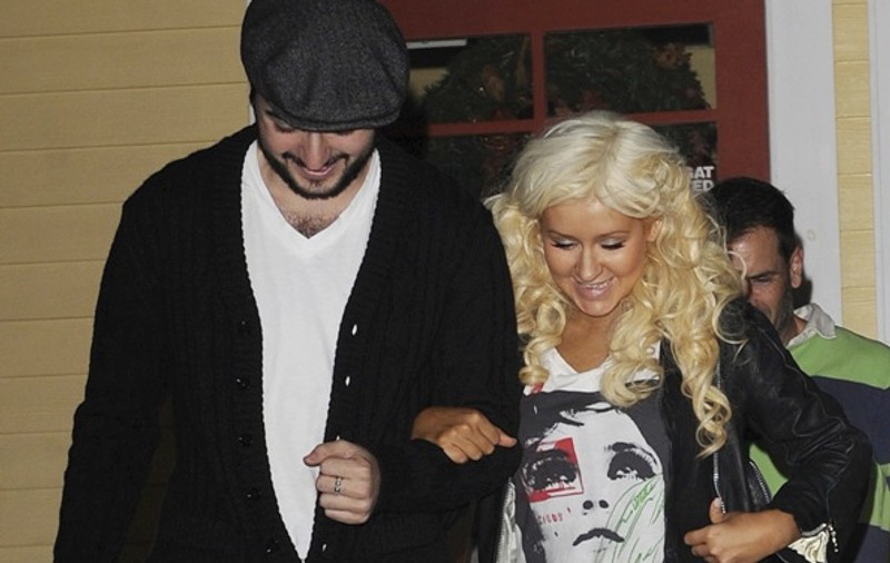 Christina Aguilera, neafectată de criticile privind greutatea: "Nici nu mă cântăresc, totul se rezumă la cum mă simt în hainele mele" 