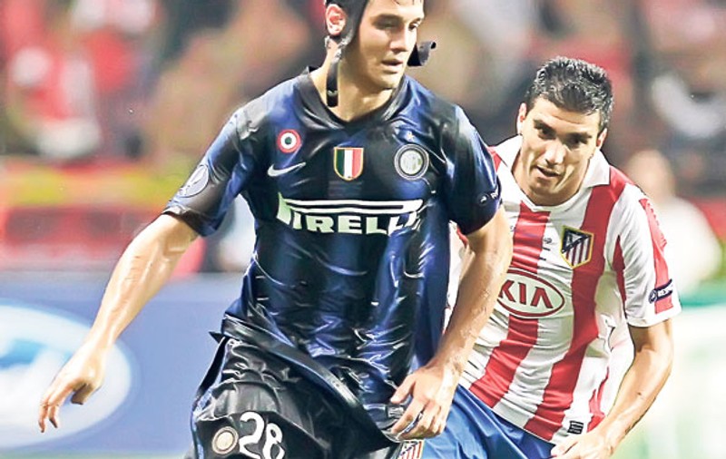 Chivu, un dezastru!