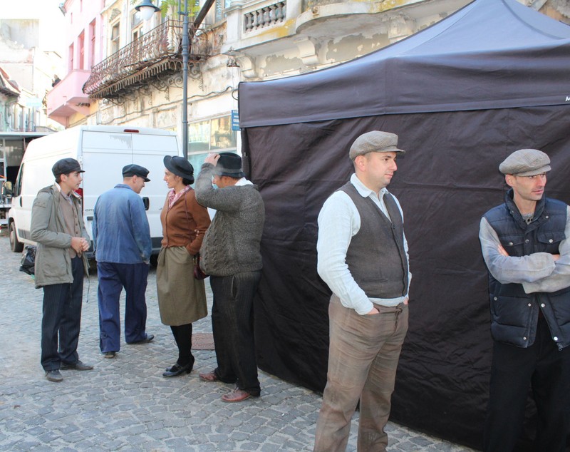 Cadre din filmul “Moromeții 2”, trase miercuri dimineață în centrul istoric al Slatinei| GALERIE FOTO