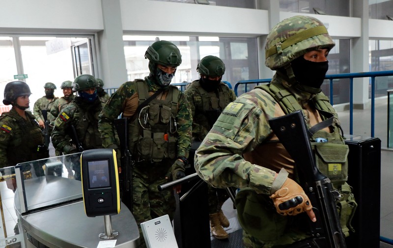 Ecuadorul scoate armata și poliția pe străzi, într-o criză de securitate fără precedent. „Stare de conflict armat intern” | VIDEO