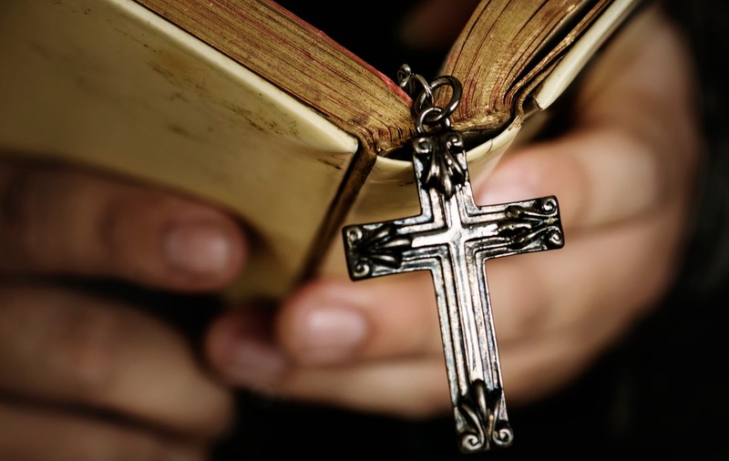 Rugăciunea "Tatăl Nostru" va fi schimbată. Are legătură cu ”ispita”
