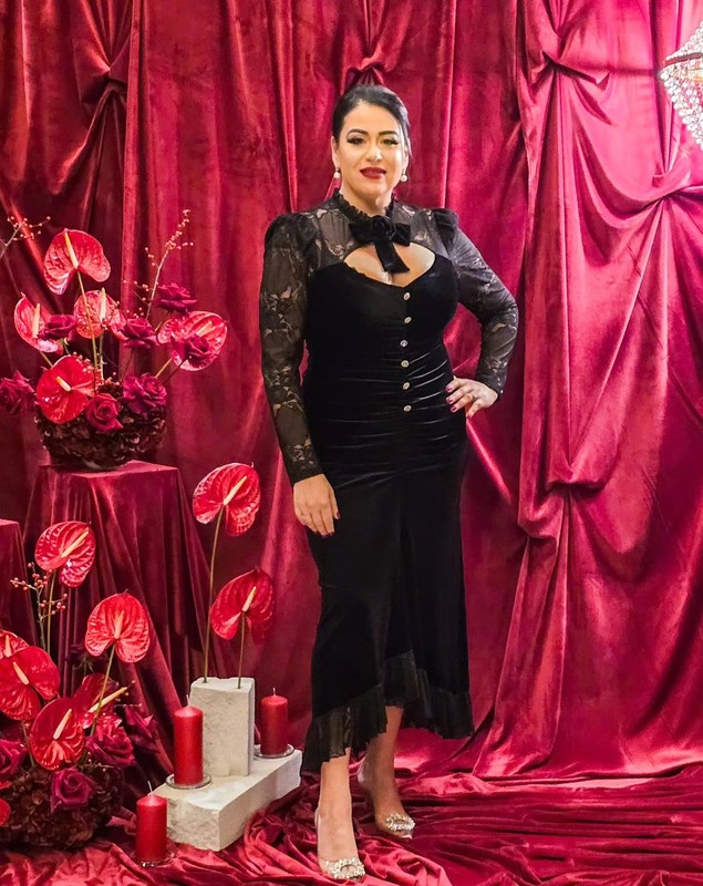 Oana Roman, revoltată de prețul unei baghete din București: „Știți cât costă în Franța?”. Cât a plătit vedeta la o brutărie din Dorobanți