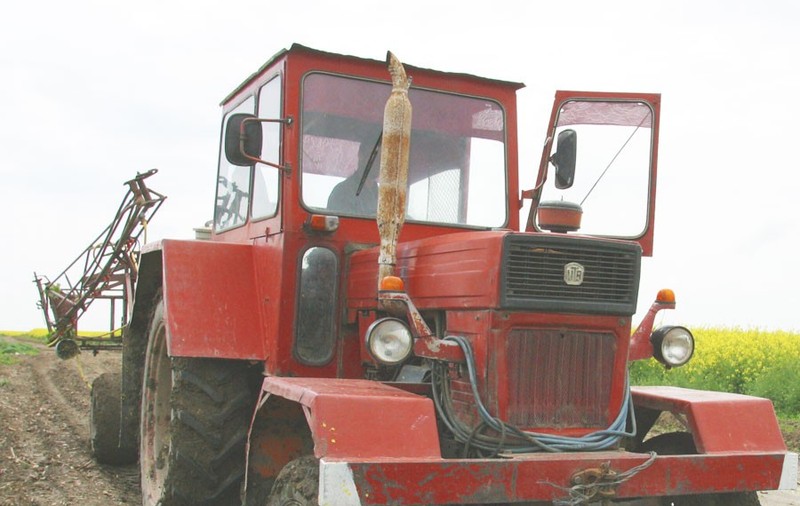 30 de tractoare au ajuns pe fundul Mării Negre