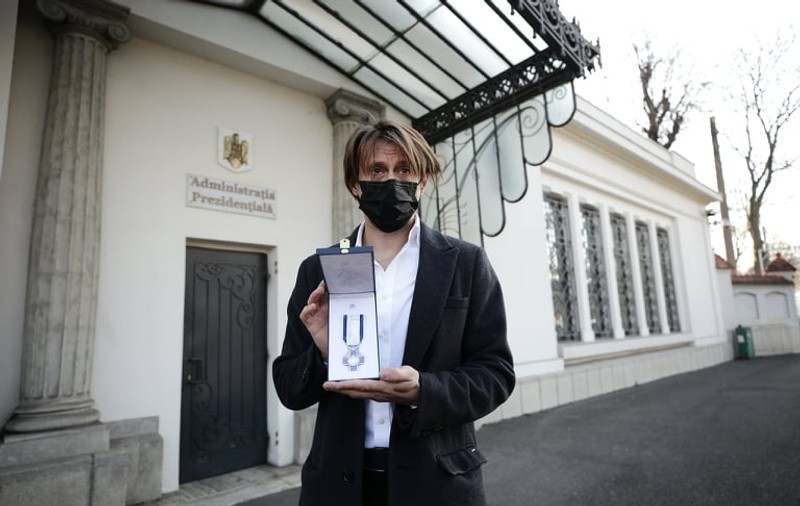 Marius Manole a returnat personal la Cotroceni decorația primită de la președintele Iohannis